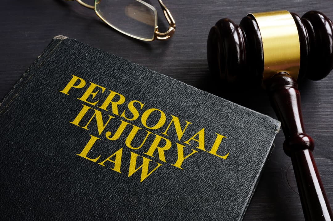 How To Choose the Right Injury Attorney: Key Factors To Consider